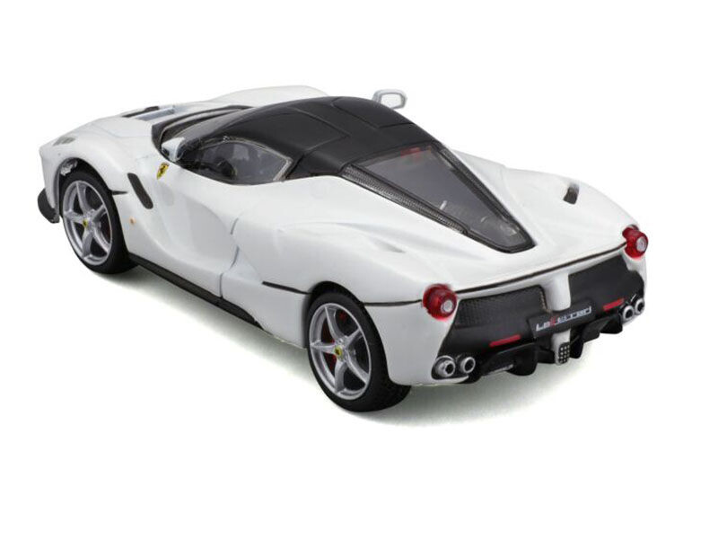 Bburago Ferrari LaFerrari 1:43 bílá